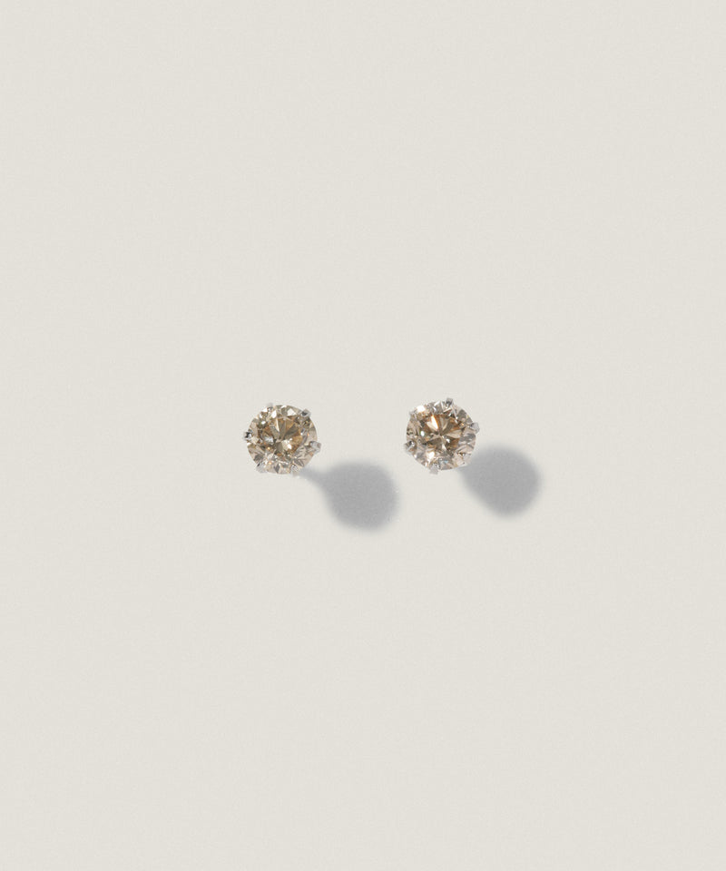 PT900 0.6ct ダイヤモンド ピアス
