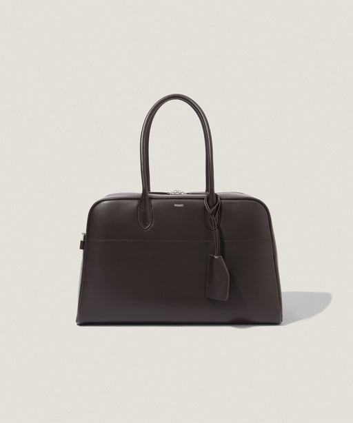 ダークブラウン