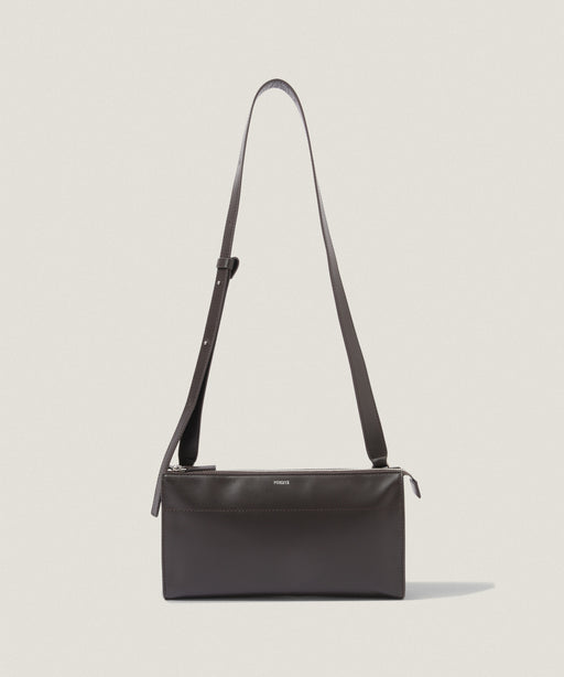 ダークブラウン