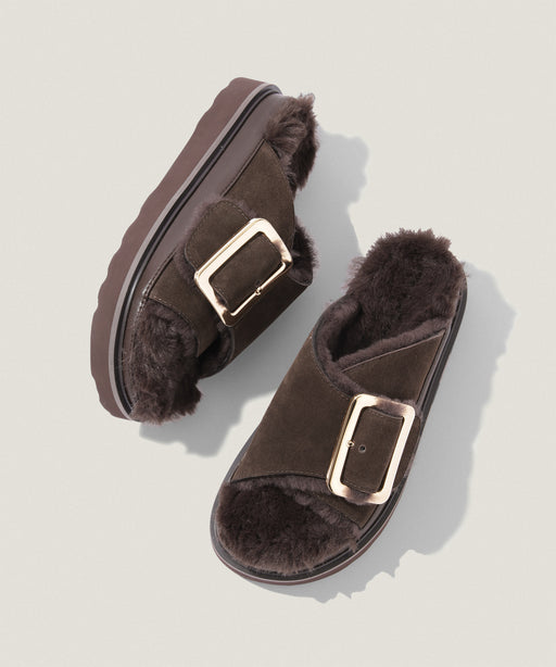 ダークブラウン