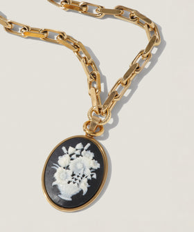 ガラス カメオ ネックレス