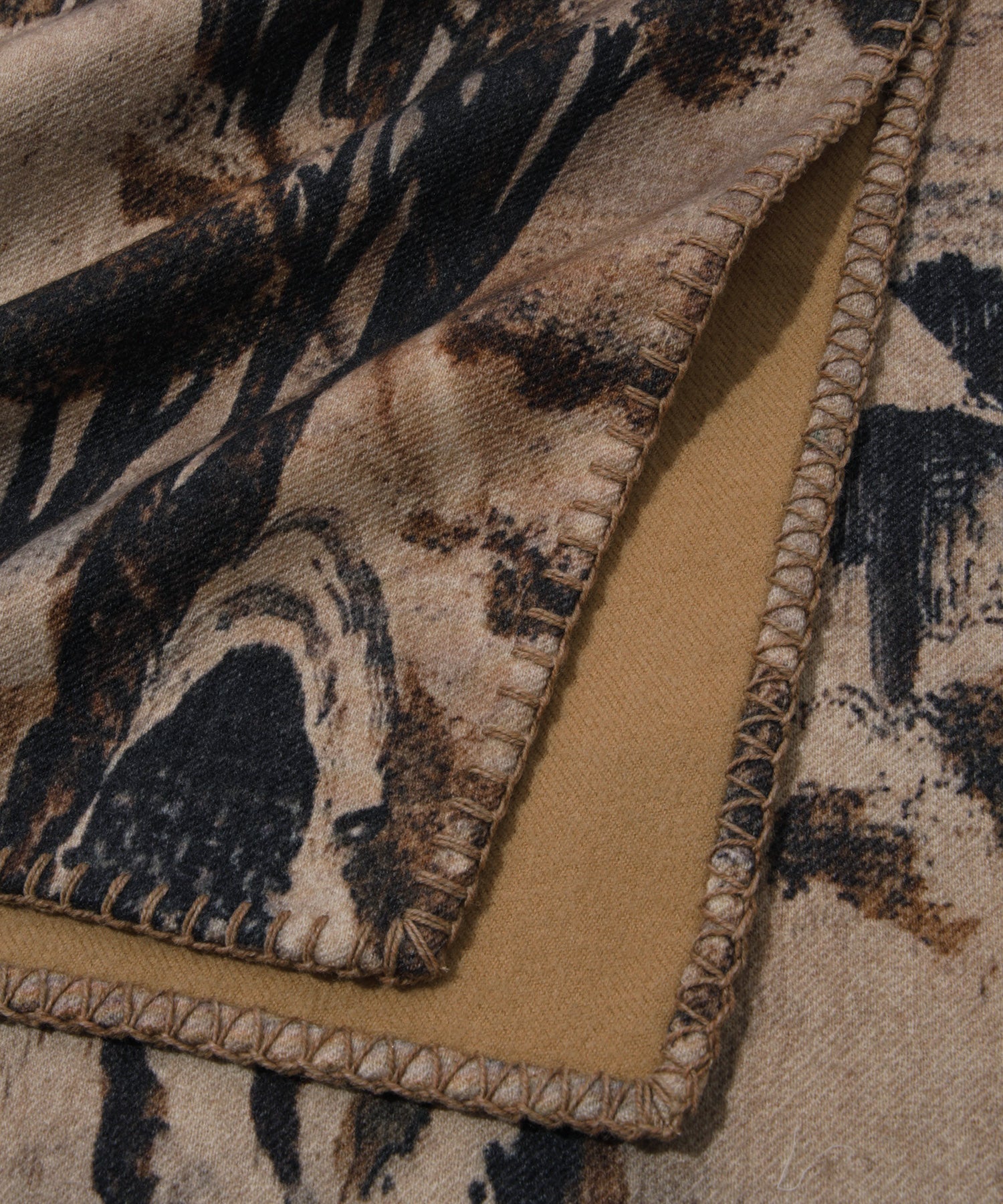 ダブルフェイス ケープ