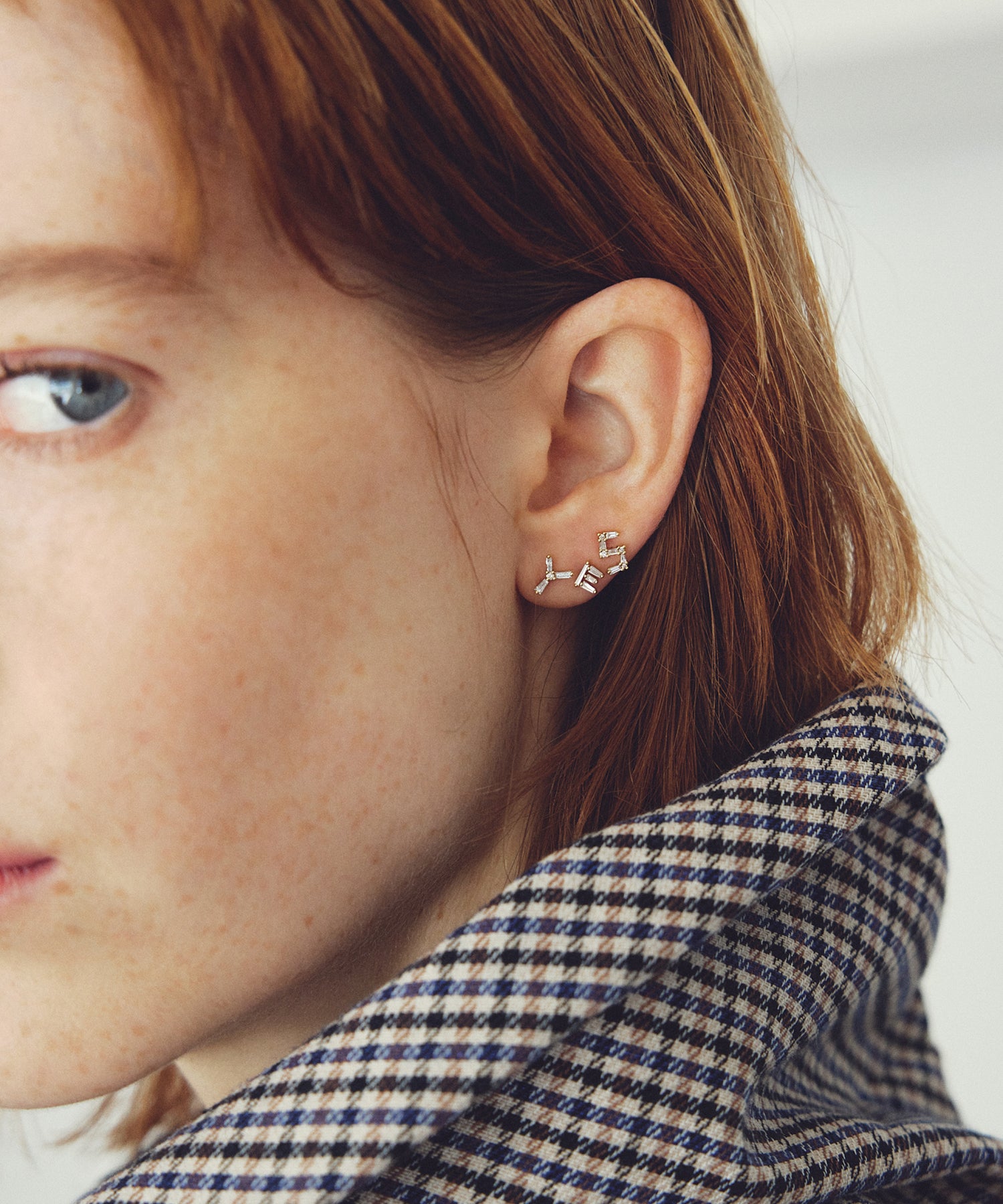 K18 バケットダイヤモンド アルファベット ピアス シングル – PIMENTÉ